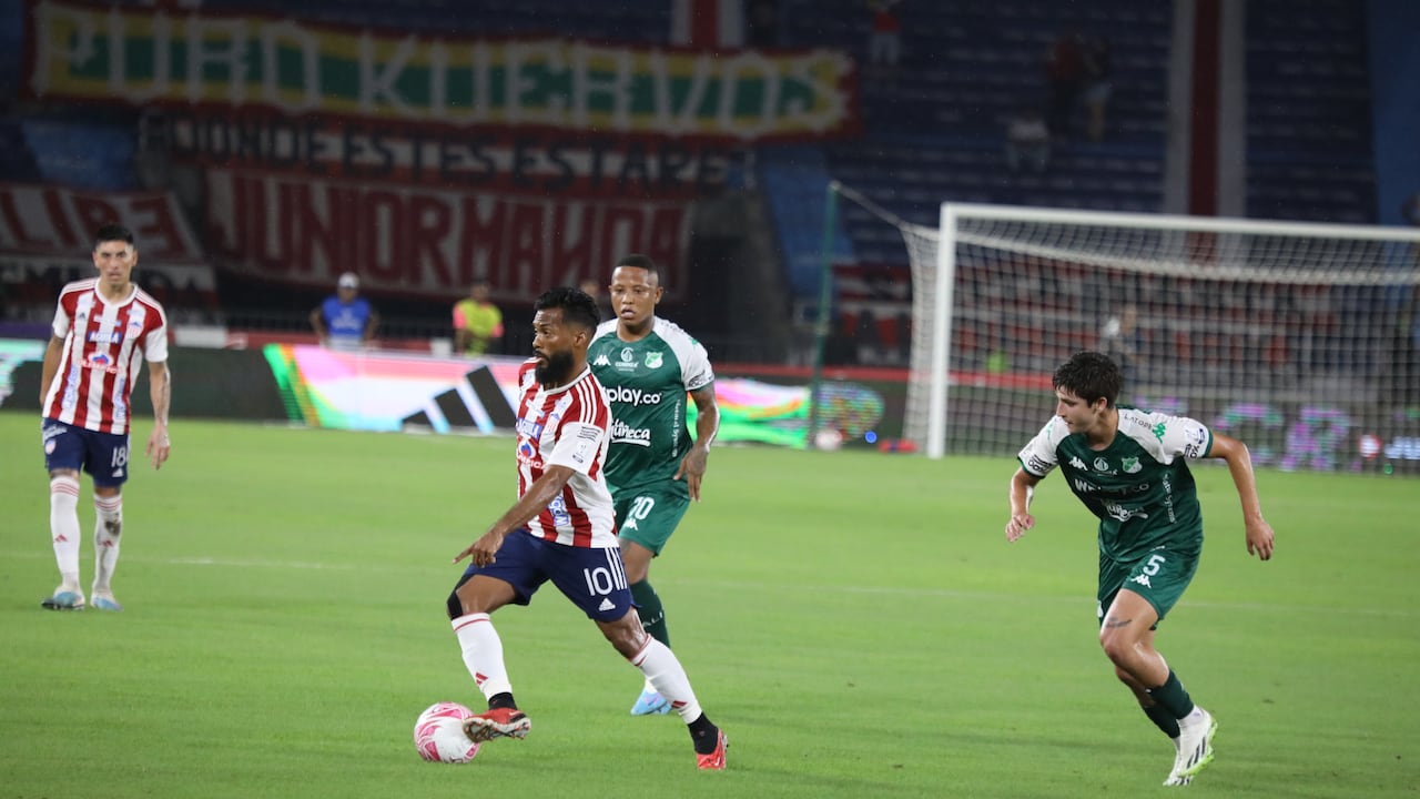 Imagen del partido entre Junior de Barranquilla y Deportivo Cali por la fecha 16 del segundo semestre de la Liga colombiana del 2023.