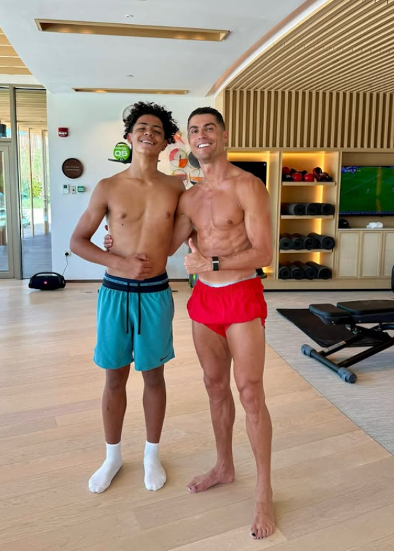 Cristiano Ronaldo y su hijo