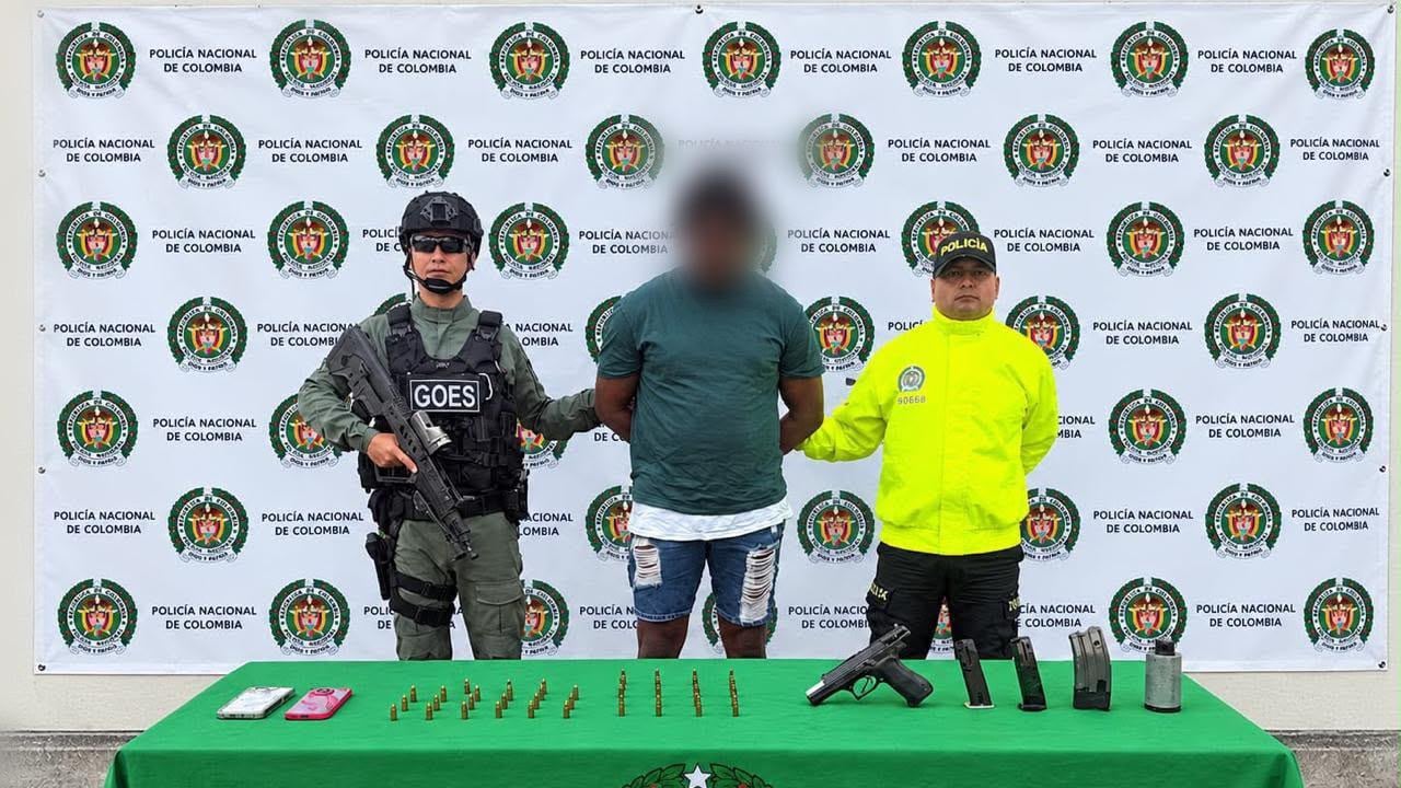 La Policía capturó en Cali a alias ‘Mi Sangre’, señalado por las autoridades como cabecilla del Frente ‘Luis Carlos Cárdenas’ del ELN en Buenaventura.