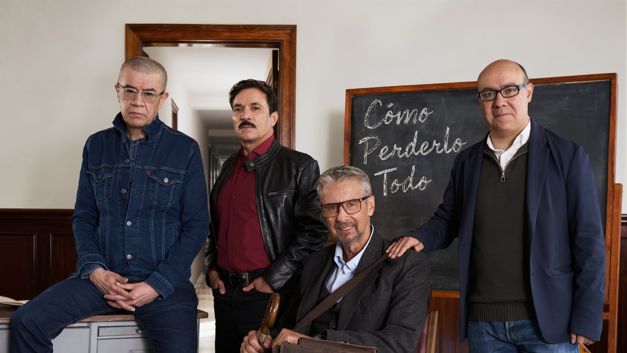 Serie 'Cómo perderlo todo'