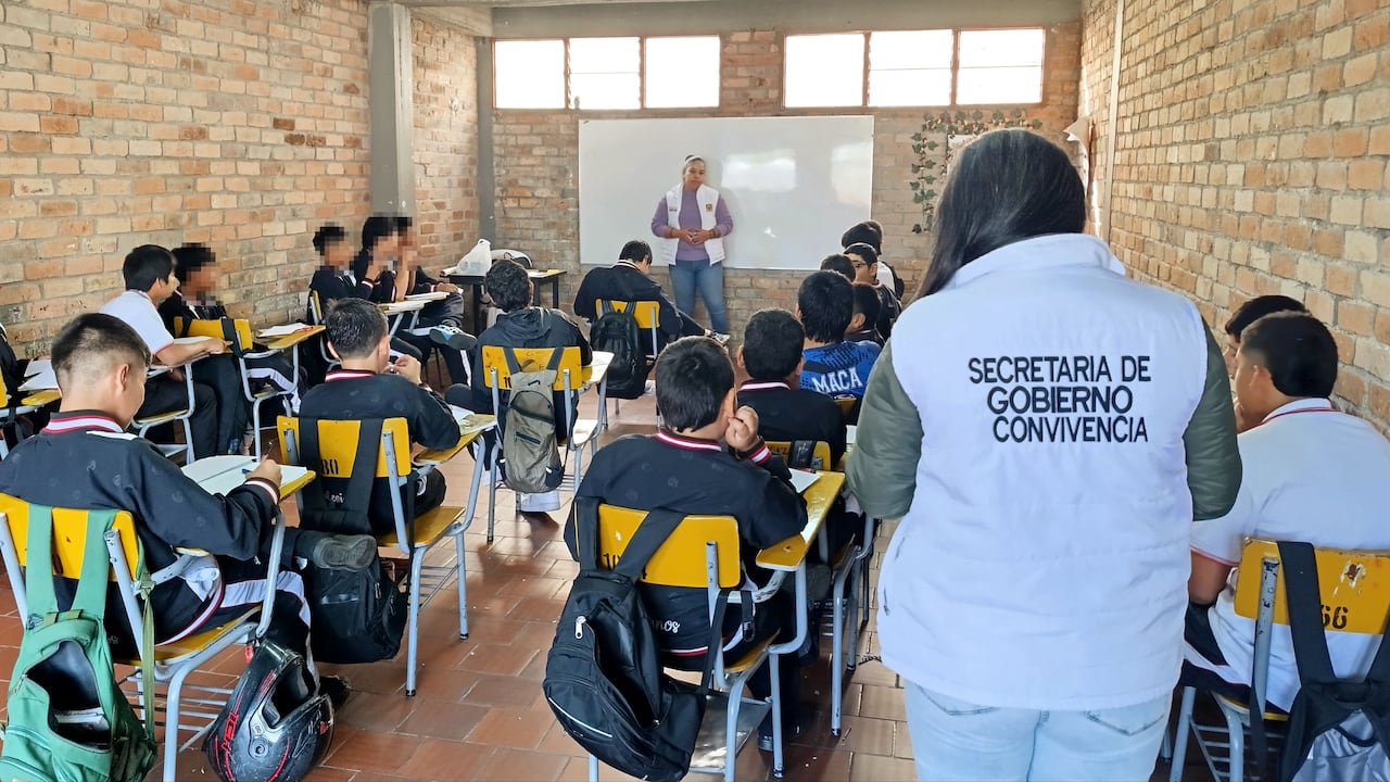 Un espacio protector requiere que los niños y niñas sean capaces de pedir ayuda cuando la necesitan, así como adultos más conscientes y responsables de los riesgos.
