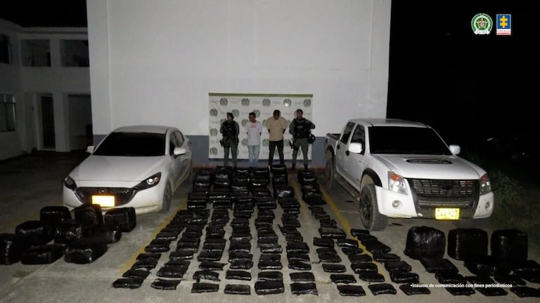 Los dos hombres fueron capturados con 400 kilos de marihuana en su poder.