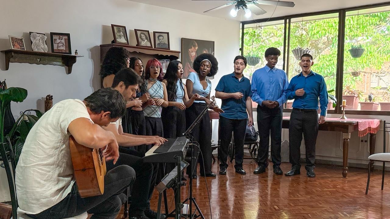 Ensamble Vocal Raíces