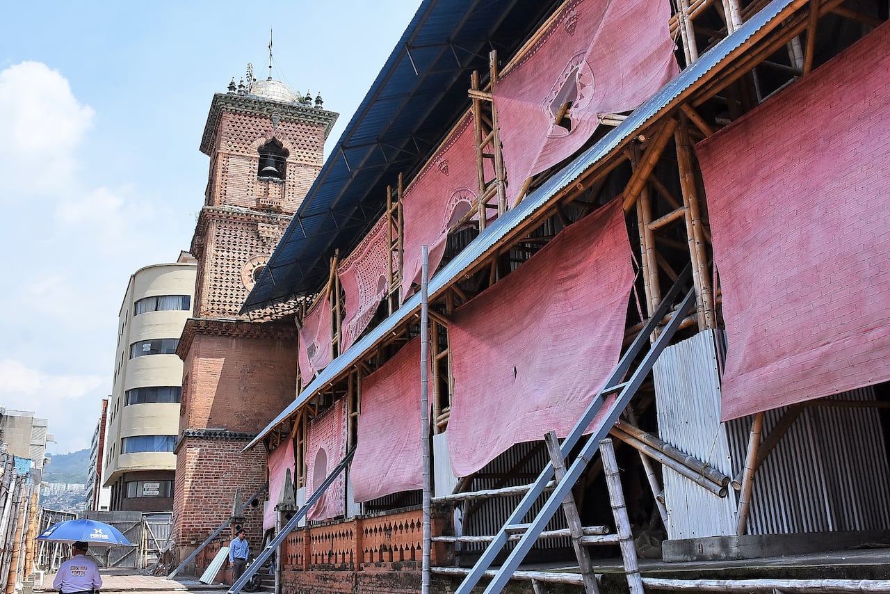 Obras de reconstrucción del Techo de la Iglesia San Francisco