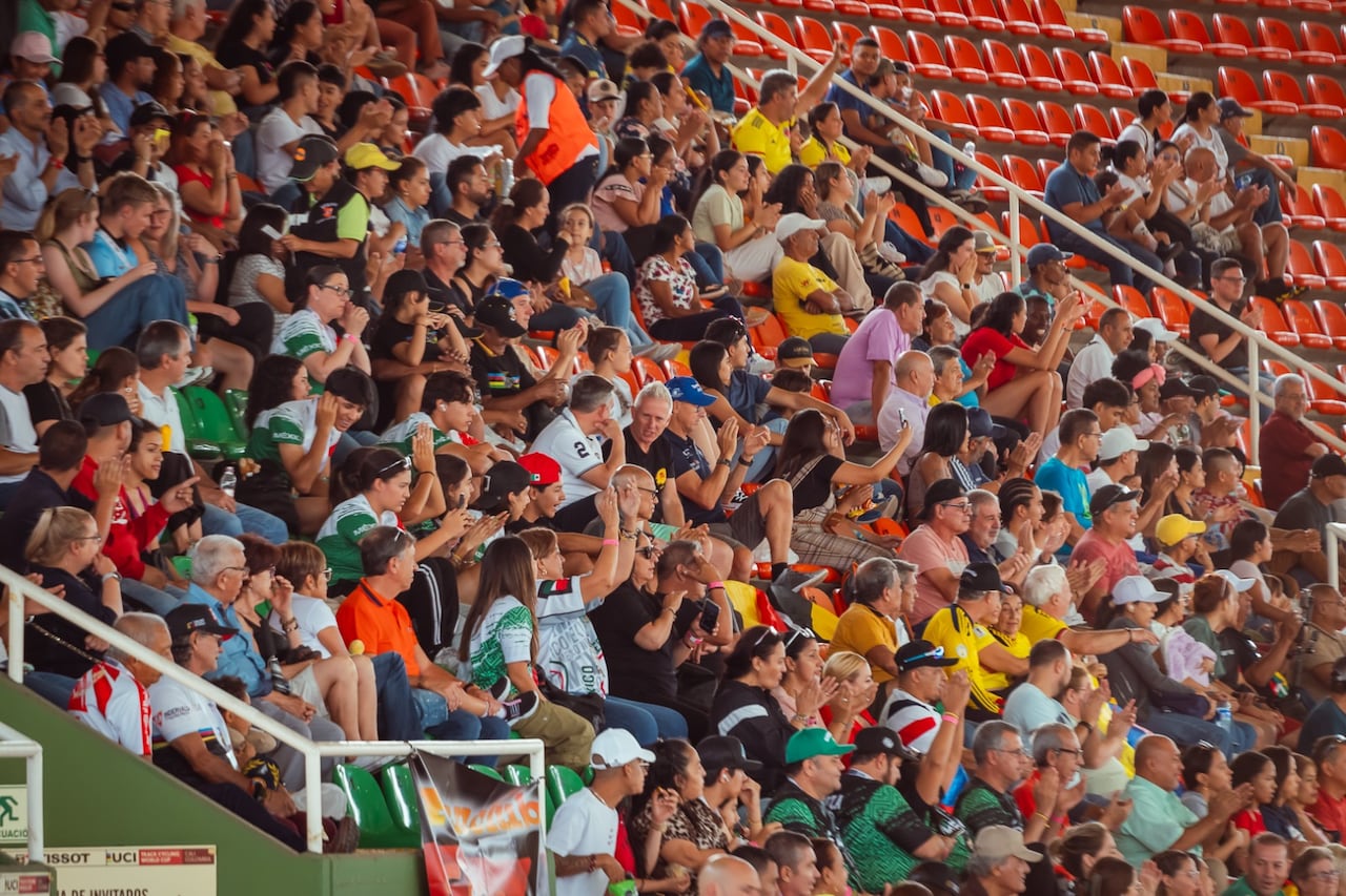 Primer día del Mundial Junior de Pista en Cali