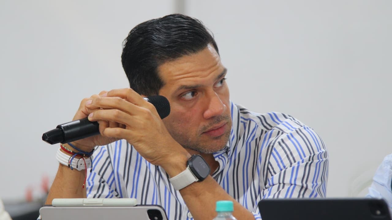 Ricardo Peñuela afirma que la reconstrucción de Cali es uno de los principales retos después del sismo y que se busca agilizar los procesos para recuperar las zonas de la ciudad que resultaron afectadas por la tragedia ocurrida el pasado 10 de agosto.