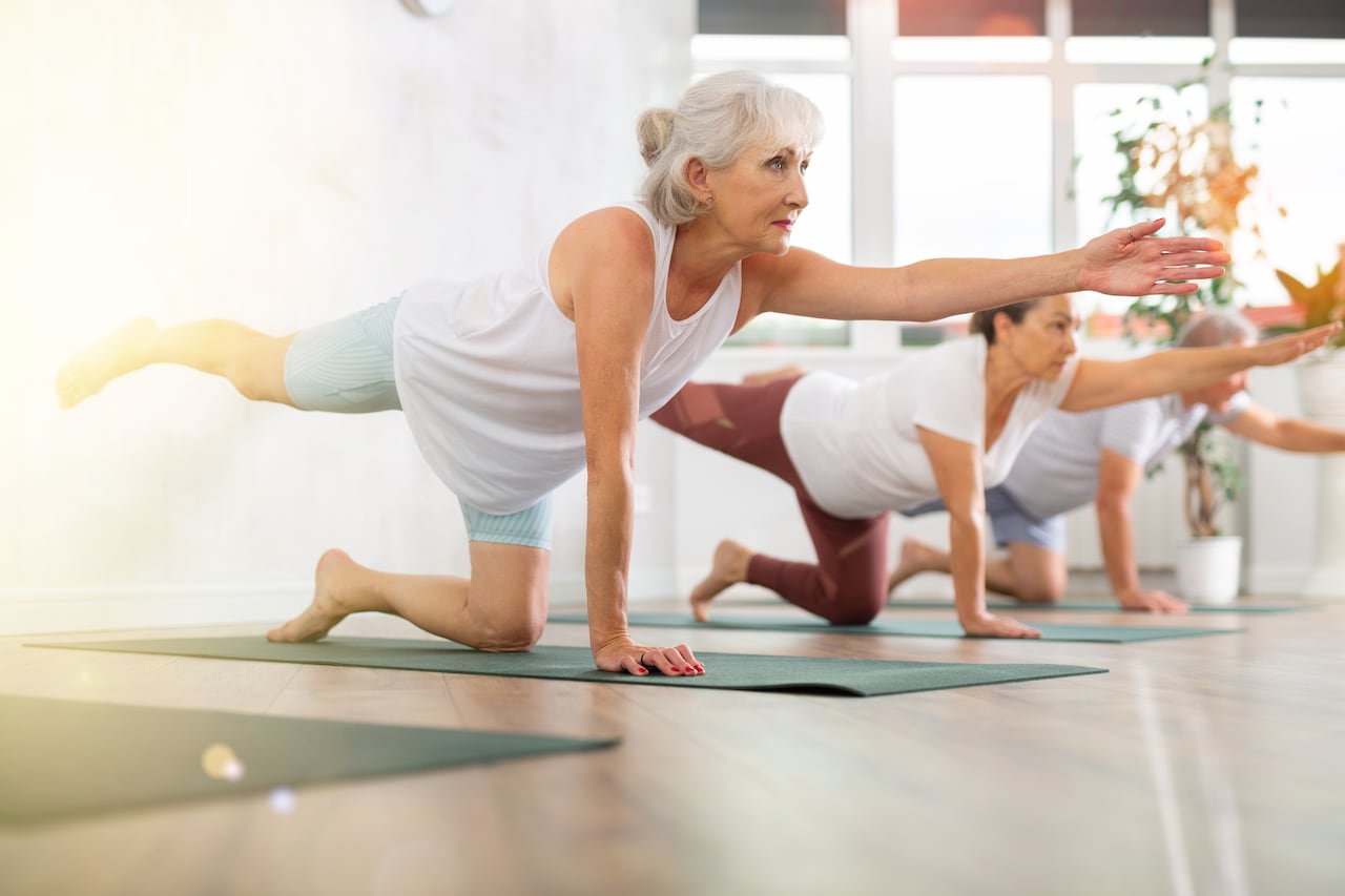 La mujer asegura que hace este ejercicio hace 60 años y la ha hecho más enérgica.