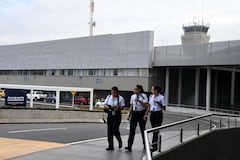 Cali: El Aeropuerto Alfonso Bonilla Aragón cambia de operador a partir de la fecha será administrado por la Aeronáutica Civil, quien asumirá directamente la operación de la terminal aérea más importante del suroccidente colombiano.