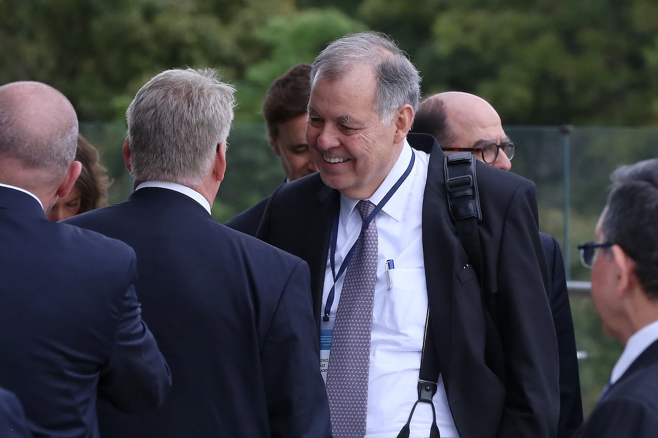 Alejandro Ordóñez (centro) fue designado como nuevo embajador de Colombia ante la OEA.