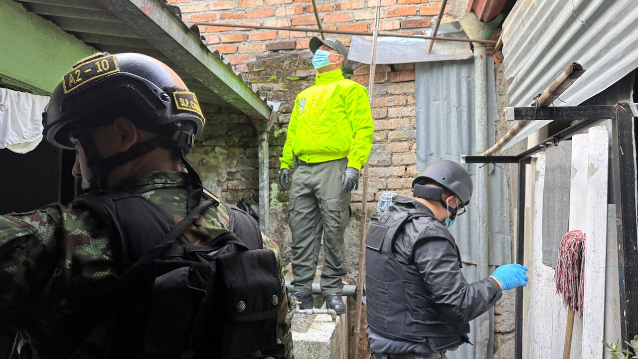 Autoridades realizaron siete allanamientos en los barrios Alfonso López y Los Sauces de Popayán, en una operación contra el grupo delincuencial “Los Pandora”.