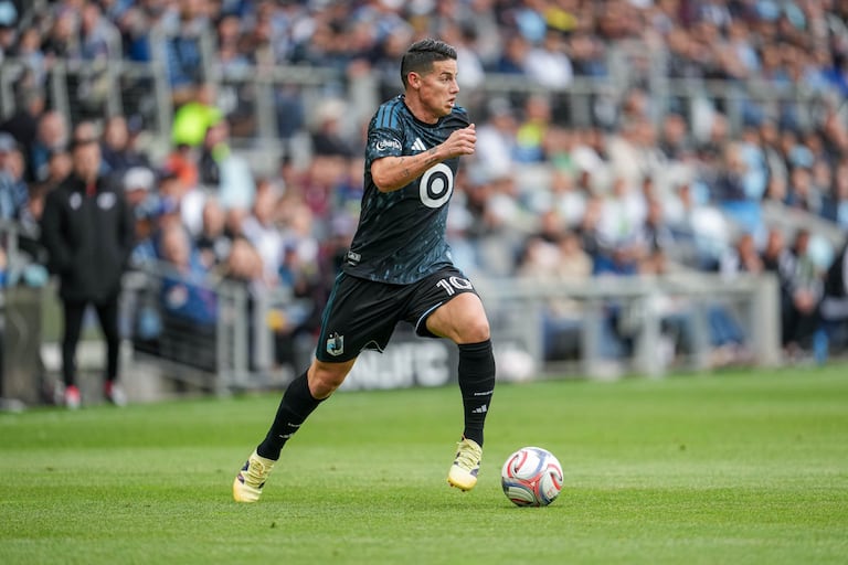 James Rodríguez en un partido con el Minnesota United.