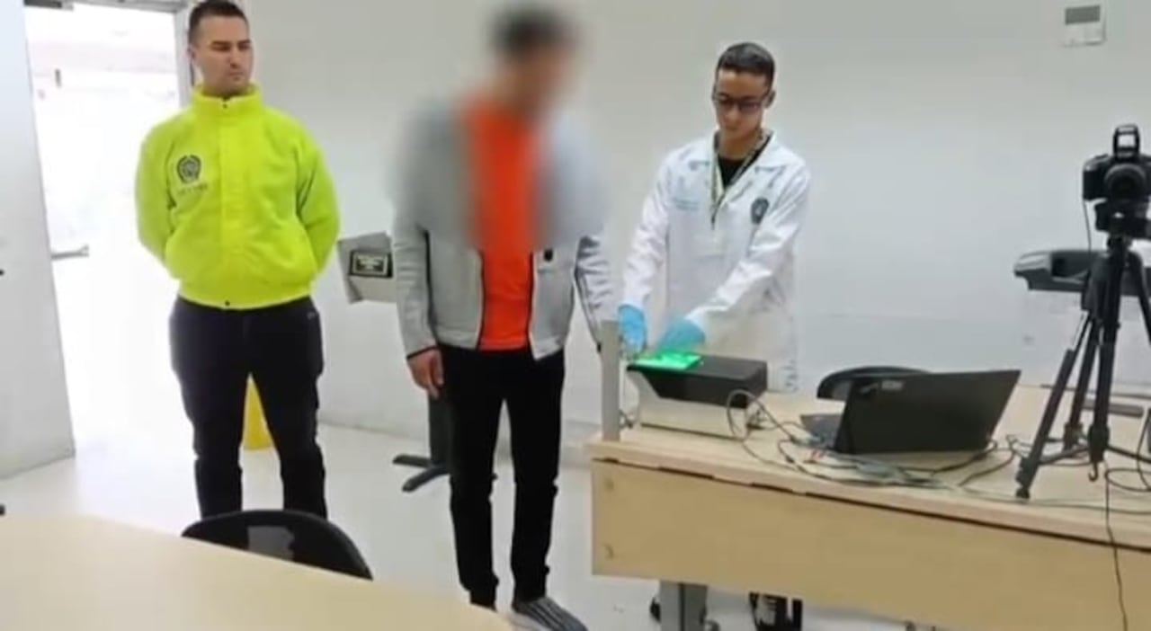 Alias ‘Amaury” es considerado como un 𝗻𝗮𝗿𝗰𝗼𝘁𝗿𝗮𝗳𝗶𝗰𝗮𝗻𝘁𝗲 𝗶𝗻𝘃𝗶𝘀𝗶𝗯𝗹𝗲 𝗮𝗹 𝘀𝗲𝗿𝘃𝗶𝗰𝗶𝗼 𝗱𝗲𝗹 𝗖𝗹𝗮𝗻 𝗱𝗲𝗹 𝗚𝗼𝗹𝗳𝗼.