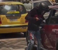 La inseguridad golpea directamente a las comuniddades de Popayán: un conductor fue asaltado con arma de fuego mientras esperaba el cambio del semáforo en el sector de la antigua glorieta de Catay, también conocida como glorieta Antonio Nariño.