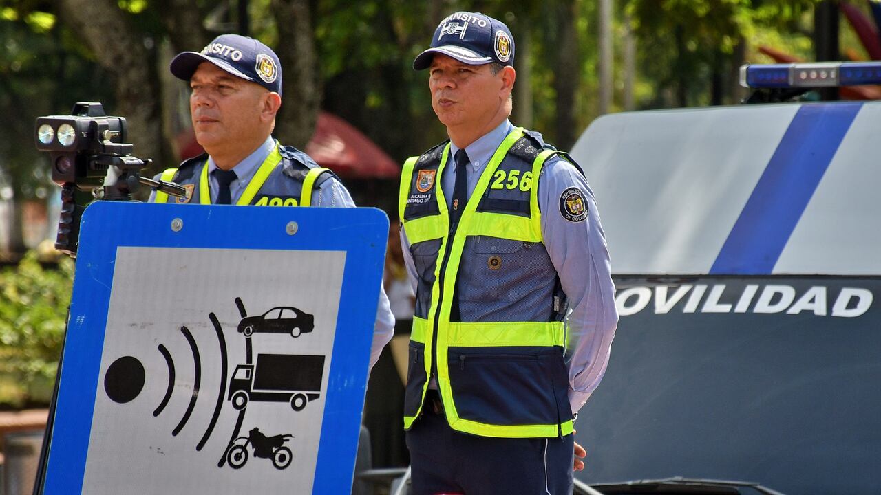 La Secretaria de Movilidad, durante cuatro semanas, una historia que llegará por televisión buscará generar conciencia sobre los accidentes de tránsito en moto. Una apuesta por salvar vidas desde la pedagogía. Fotos Raúl Palacios / El País.