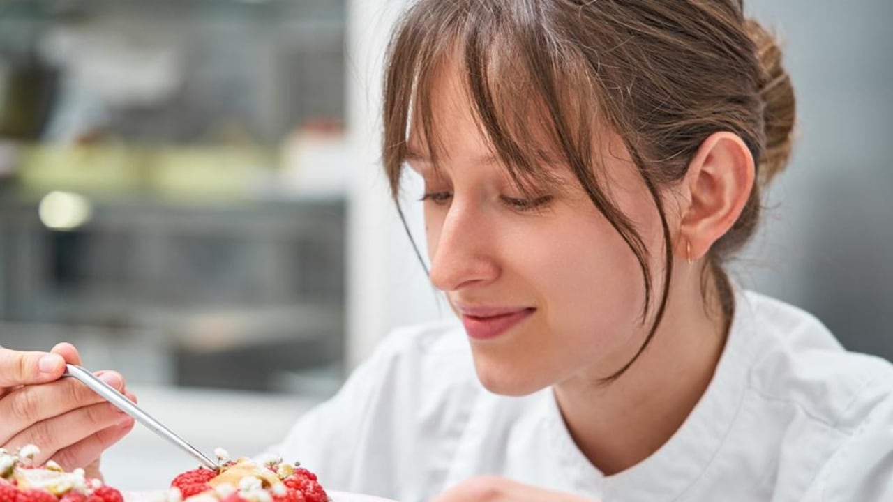 Manuela París. le da un toque colombiano a la alta repostería.