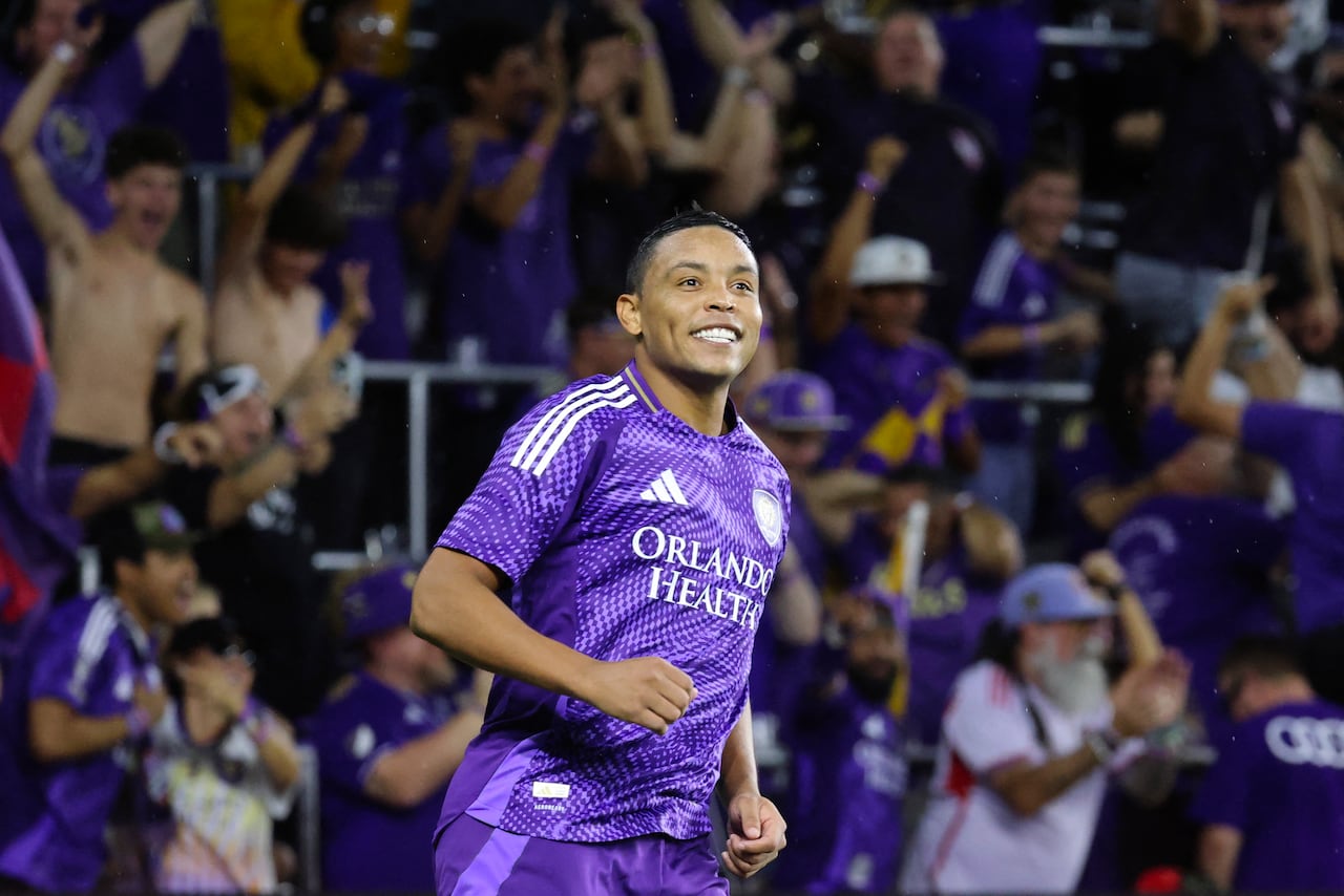 ORLANDO, FLORIDA - AUGUST 10: Luis Muriel #9 of Orlando City celebrates after scoring the team's first goal during the NWSL match between Orlando City and Inter Miami CF at Inter&Co Stadium on August 10, 2025 in Orlando, Florida. Alex Menendez/Getty Images/AFP (Photo by Alex Menendez / GETTY IMAGES NORTH AMERICA / Getty Images via AFP)