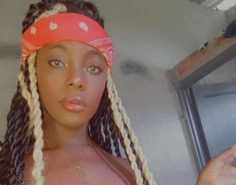 Kelly Johana Torres Riascos cayó al río Micay cuando intentaba cruzarlo al momento de trasladarse a su lugar de residencia, informaron pobladores de la zona rural de El Tambo.