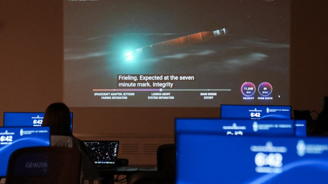 La misión Artemis II establece un nuevo estándar en comunicación entre astronautas y la Tierra.