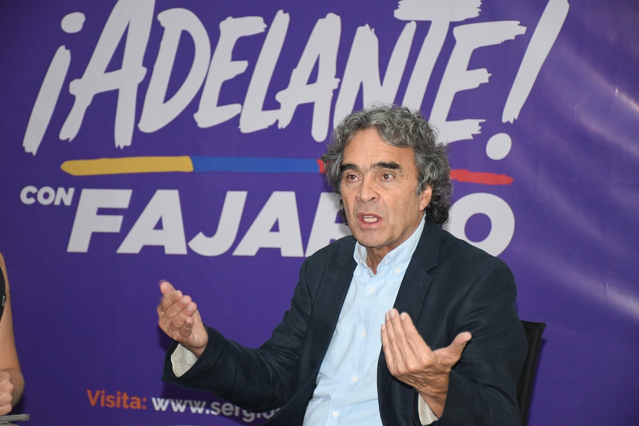 Política: Sergio Fajardo, candidato presidencial. Presentación del #plan guardia. Foto José L Guzmán. EL País.