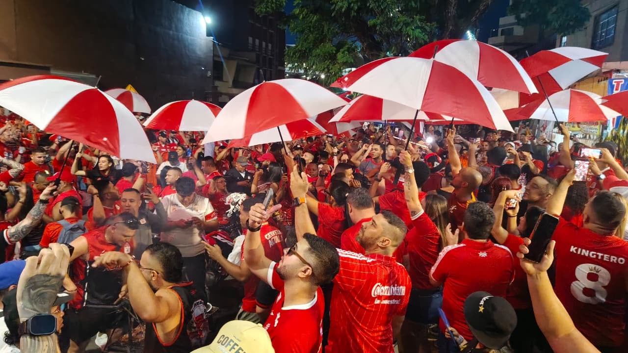 Hinchas del América de Cali