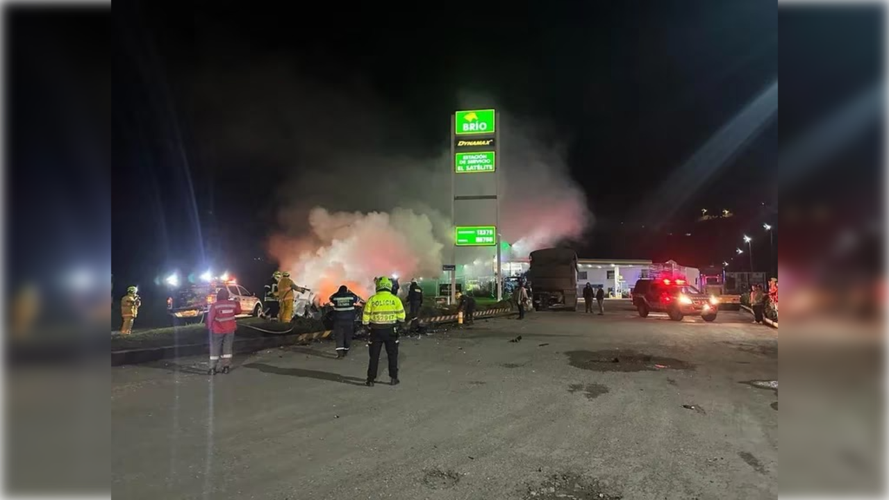 Accidente vía Bogotá - Tunja dejó dos personas muertas.