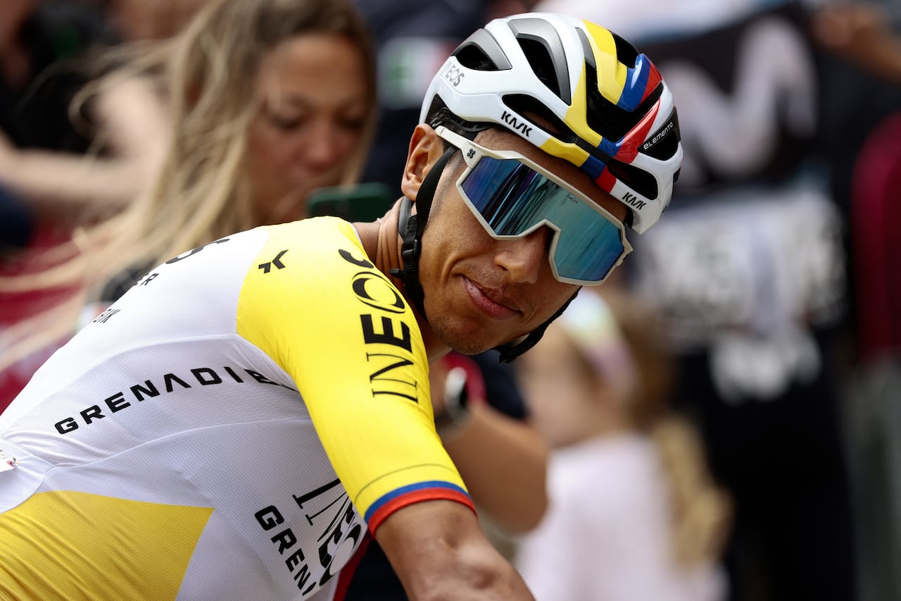 Ineos Grenadiers' Colombian rider Egan Bernal is pictured before the 13th stage of the 108th Giro d'Italia cycling race of 180kms from Rovigo to Vicenza on May 23, 2025. (Photo by Luca Bettini / AFP)