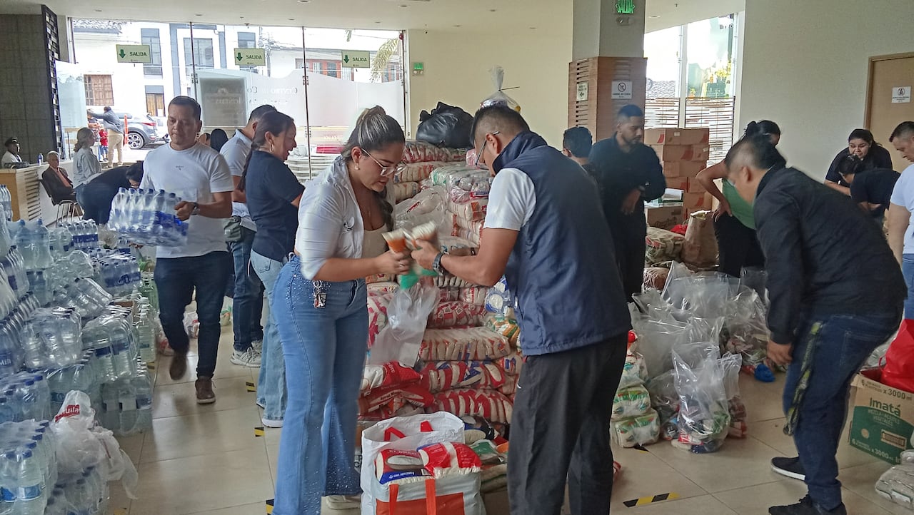 : En Popayán, ciudadanos, organizaciones sociales, instituciones educativas y entidades públicas y privadas se han unido a la campaña de recolección de ayudas humanitarias.