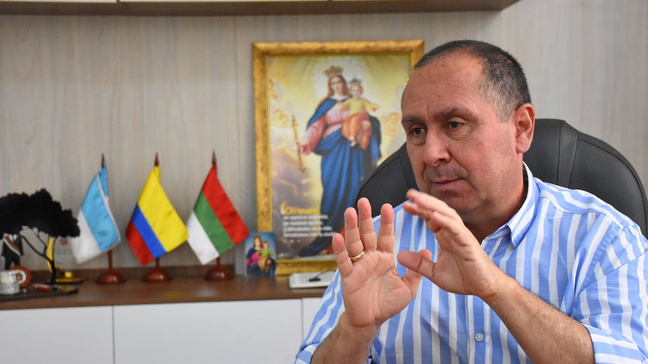 Gustavo Vélez Román alcalde de Tuluá Valle