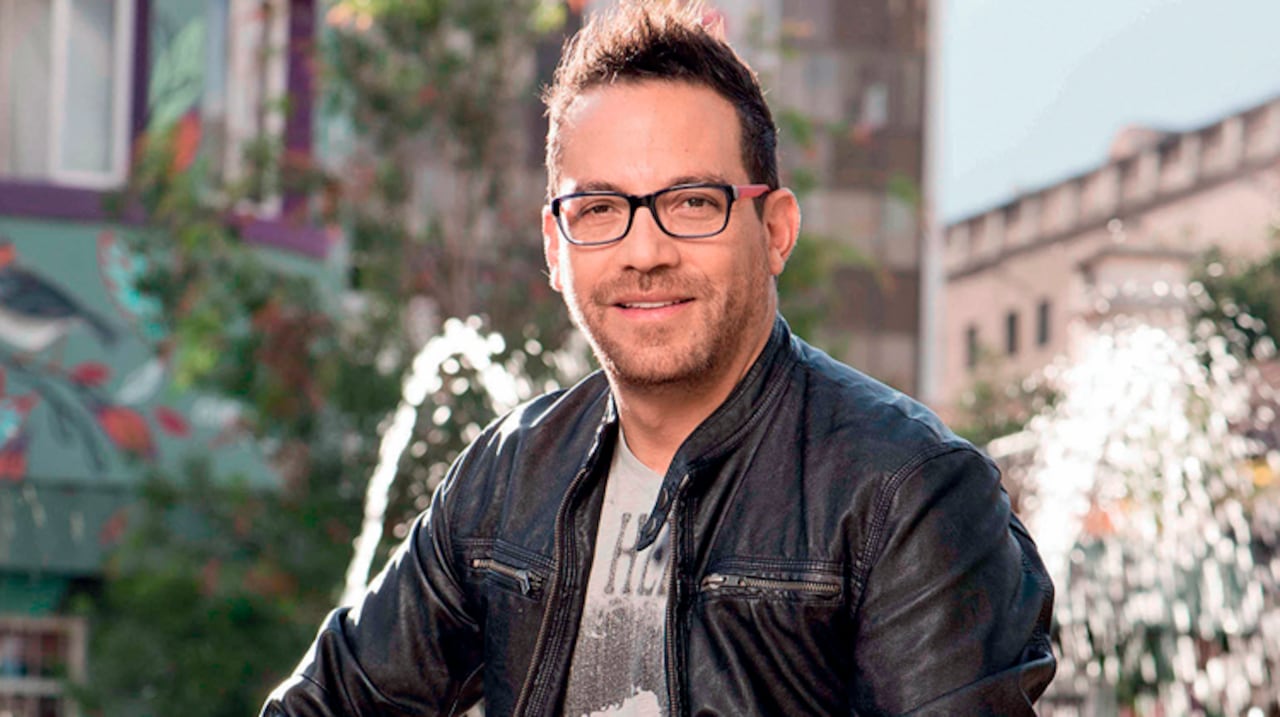 Juan Fernando Velasco interpretará en Cali canciones como Chao Lola, Déjame, Frente a Frente, Hoy que no Estás, Dicen, Para que No me Olvides, entre otras.