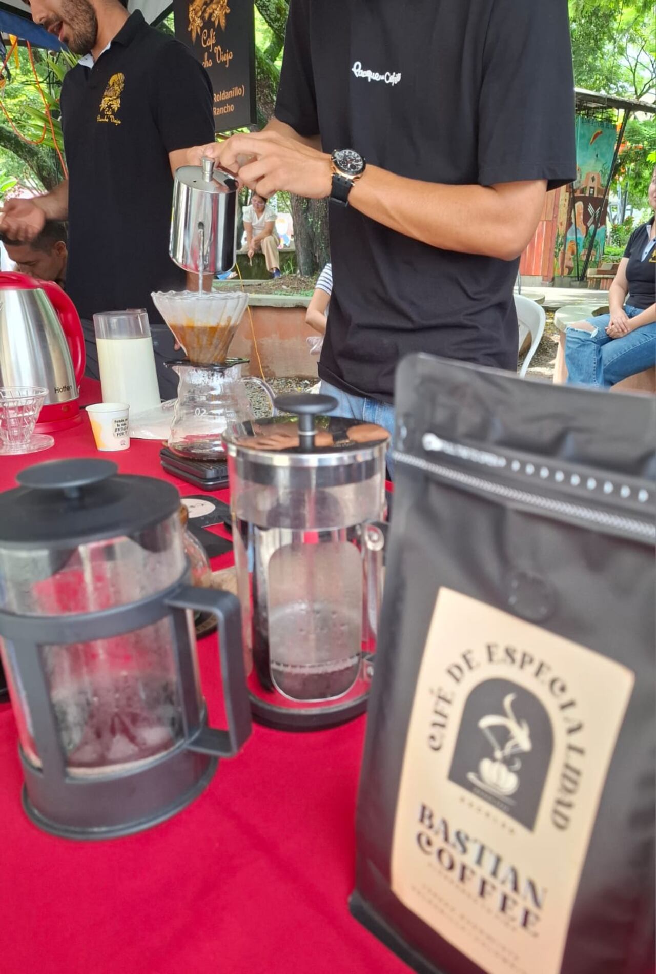 Caficultores y visitantes compartieron preparaciones especiales elaboradas por baristas del SENA.