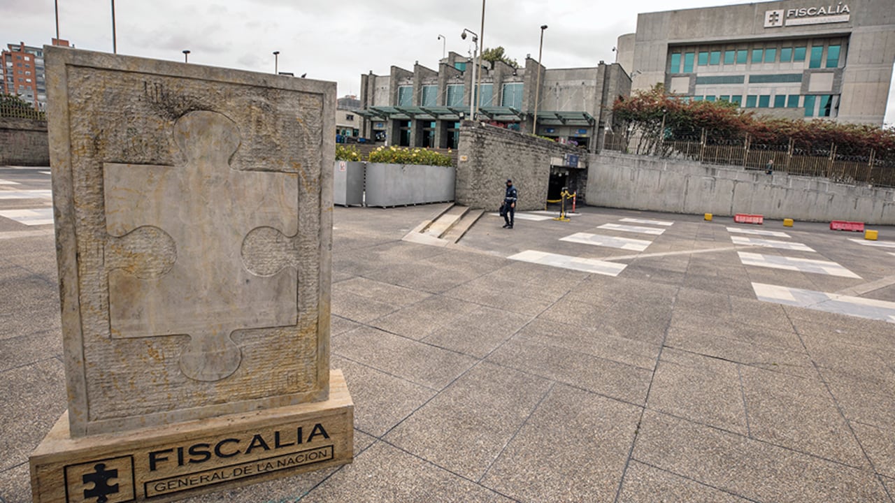 A pesar de los dardos de los extremos políticos, la institucionalidad salió fortalecida de esta jornada electoral.