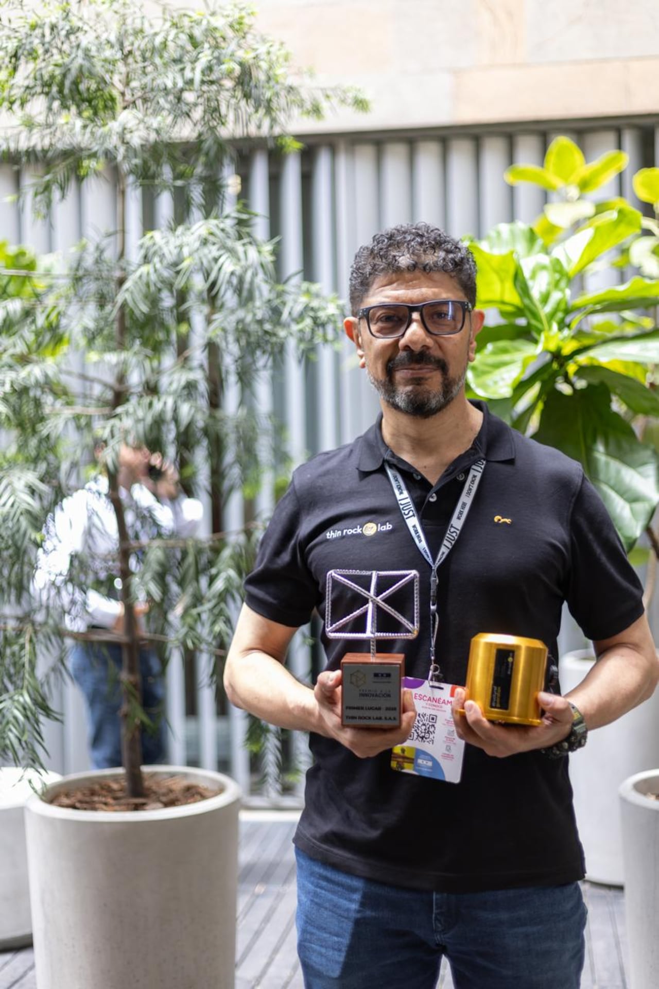 Thin Rock Lab: La empresa obtuvo el primer lugar del Premio de Innovación Camacol 2026 con una tecnología para monitorear la salud estructural de las edificaciones y detectar fallas en etapas tempranas.