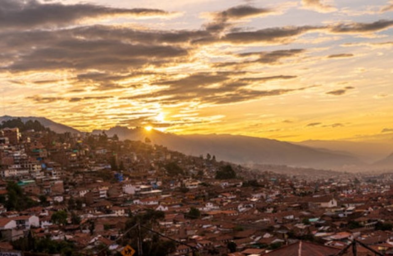 Ecuador es un destino turístico por su diversidad natural (Andes, Amazonía, costa y las Islas Galápagos.