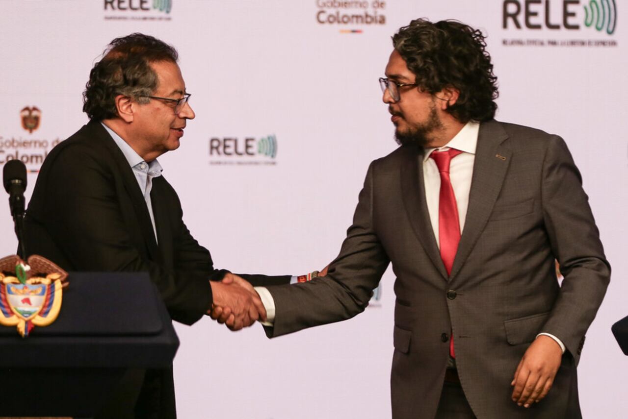 Presidente Gustavo Petro y Pedro Vaca, relator especial para la Libertad de Expresión de la Comisión Interamericana de Derechos Humanos (CIDH).