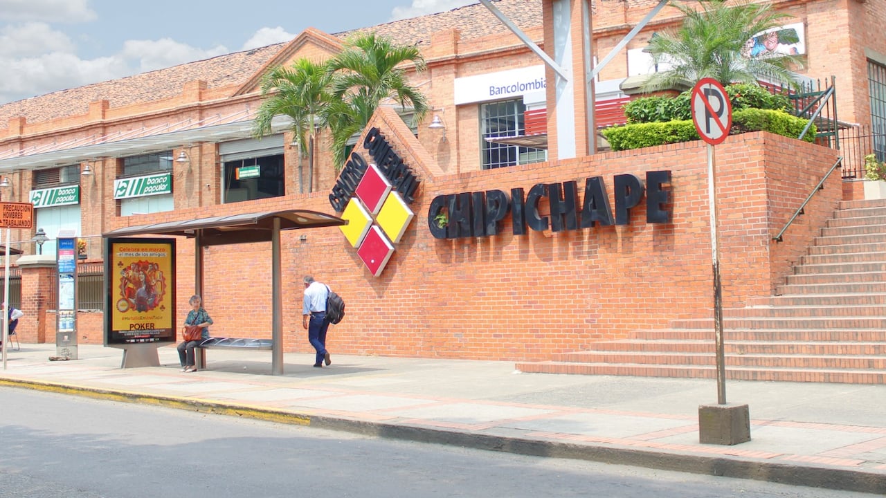 El centro comercial Chipichape en Cali está ubicado en la calle 38 norte # 6N – 45.