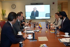 José Manuel Restrepo sostuvo reuniones en Washington con directivos del Banco Mundial para avanzar en una propuesta de cooperación que será presentada al Gobierno entrante después del 7 de agosto.