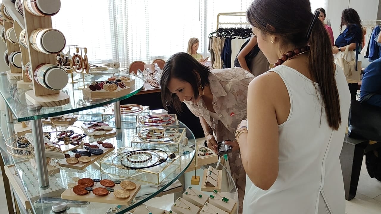 La Cámara de la Moda Colombiana y Cali Distrito Moda se unen con una edición solidaria para reconstruir el colegio del Instituto para Niños Ciegos y Sordos del Valle del Cauca