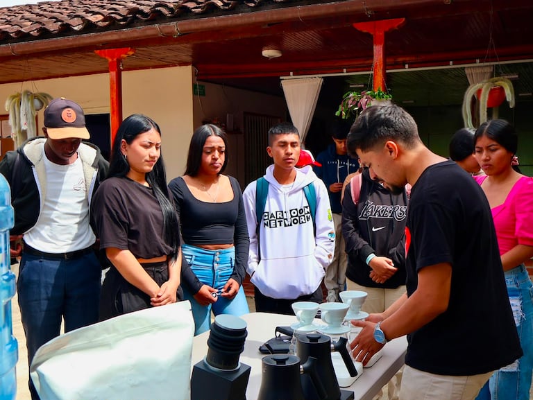 Los participantes representarán a Suárez en los Intercolegiados del Café, evento que se realizará durante la Tercera Feria de Cafés Especiales y que destacará el talento de los jóvenes caficultores del municipio.