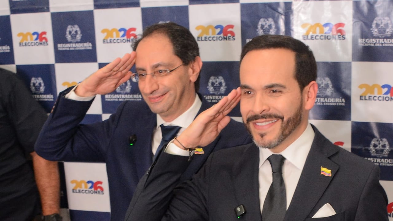 Abelardo de la Espriella oficializó su campaña presidencial en Cali