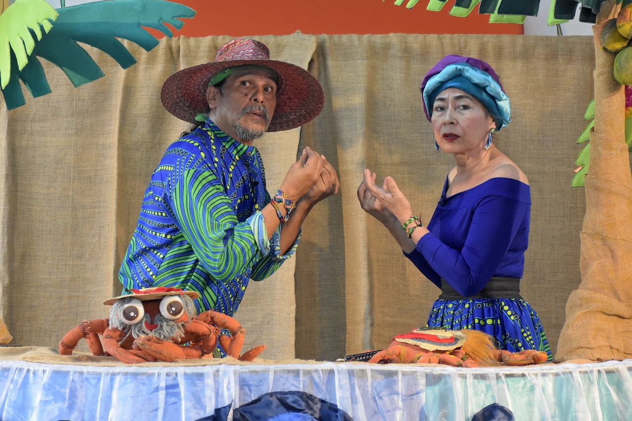 En el Corregimiento Montebello Zona Rural de Cali, La versión 22 del Festival Internacional de Títeres, esta presentación a cargo del grupo Pequeño Teatro de los Muñecos de la ciudad de Cali, hizo disfrutar a grandes y chicos con la obra El Muchaspatas.