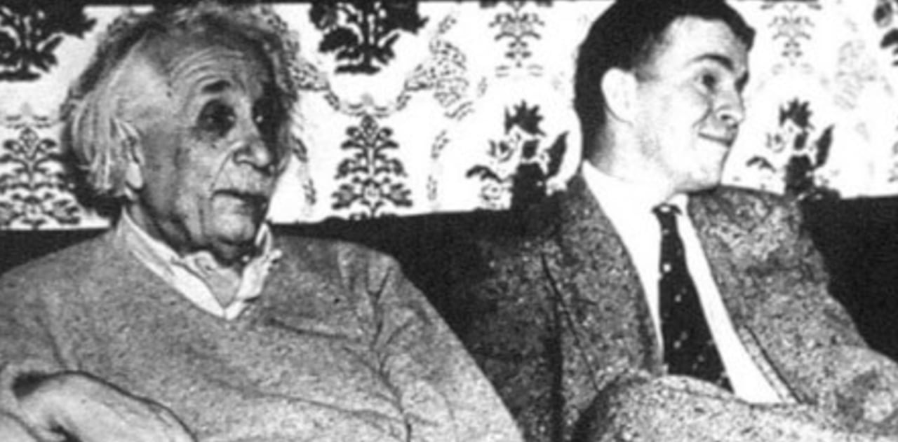 Albert Einstein y Mario Laserna