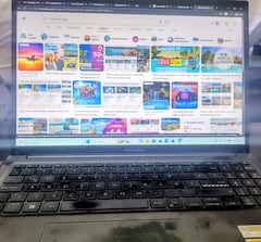 Los colombianos cada vez más usan los canales digitales para comprar sus viajes.