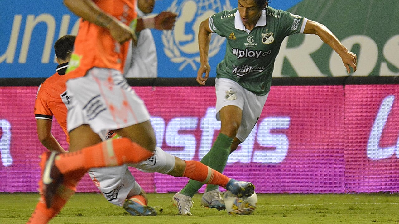 El Deportivo Cali derrotó al Envigado dos goles a cero, en el estadio de Palmaseca.