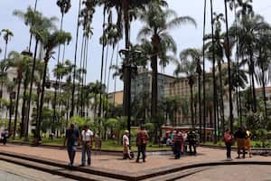 Plaza de Cayzedo y Centro de Cali peatonal. Plan piloto para dejarlo peatonal después de la COP16.