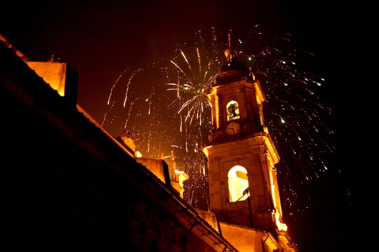 ILUMINACIÓN navideña BOGOTÁ. DÍA DE LAS VELITAS.
BOGOTÁ DICIEMBRE 7 DE 2003.
FOTO: JUAN CARLOS SIERRA- REVISTA SEMANA.