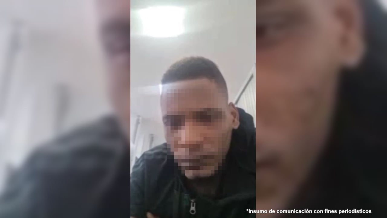 La Fiscalía también le atribuye participación en la retención de un sargento y tres soldados del Ejército Nacional, ocurrido en en ero de 2023. Alias Jeffer habría intervenido en las
coordinaciones para su liberación junto con alias Cardona, señalado como comandante de la estructura.