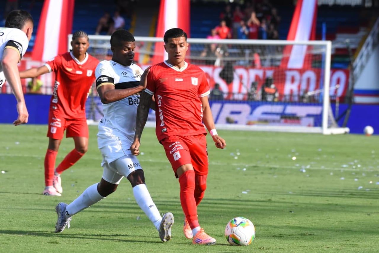 Imagen del partido entre América de Cali e Internacional de Bogotá por la fecha 1 del primer semestre de la Liga Colombiana 2026.