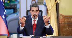 La salida de González le da aire a Maduro en medio de grandes presiones en su contra.