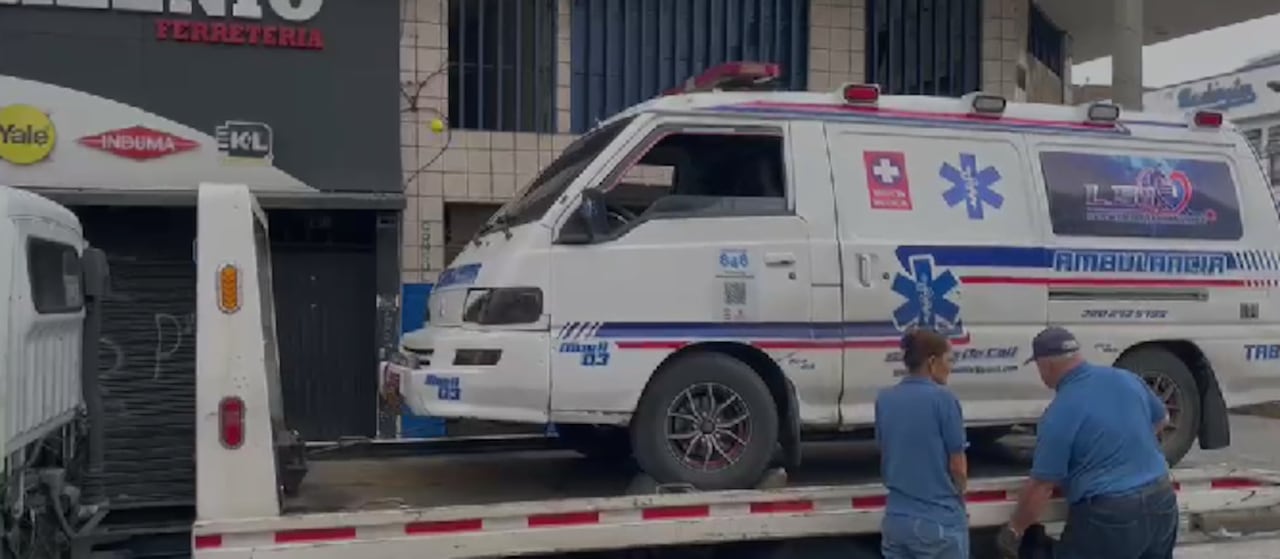 Este es el momento en el que la ambulancia fue inmovilizada.