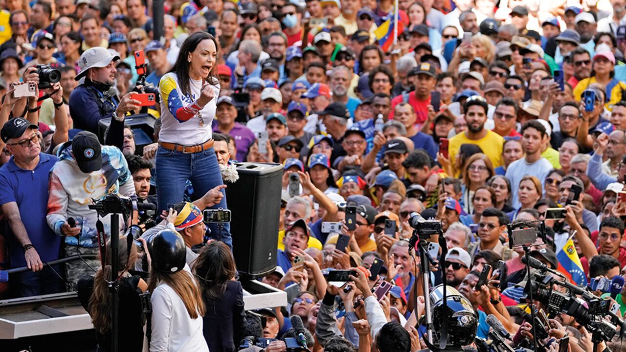 María Corina Machado no se da por vencida y le anunció a su país que Edmundo González llegará a Venezuela y se posesionará.